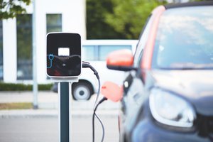 Charging station for electric car