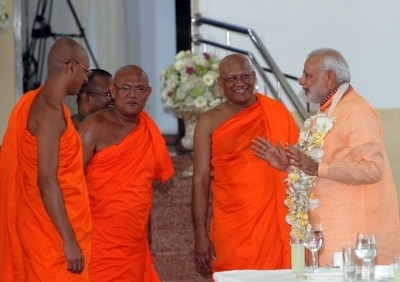 PM Modi in Sri lanka