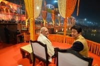 PM Modi PM of Japan, Mr. Shinzo Abe witnessing the Ganga Aarti