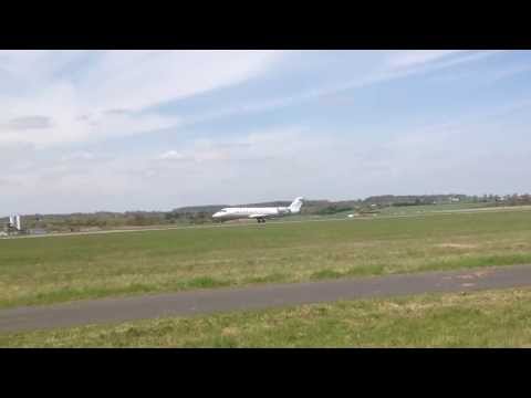 Bombardier Global Express Private Jet Landing at London Luton Airport EGGW 1080p HD