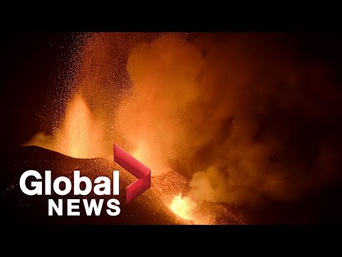 La Palma volcano: Thick smoke, lava spews from mountain following crater collapse | LIVE