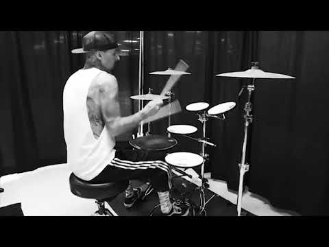 Travis Barker - Drum Skills 2018