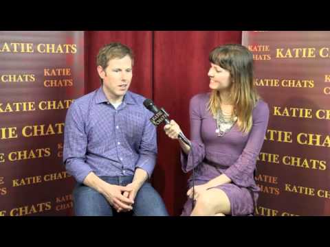 KATIE CHATS: SMITHEETV, JIM ANNAN, ACTOR, FALCON POWDER, SLAP SHOT at SECOND CITY