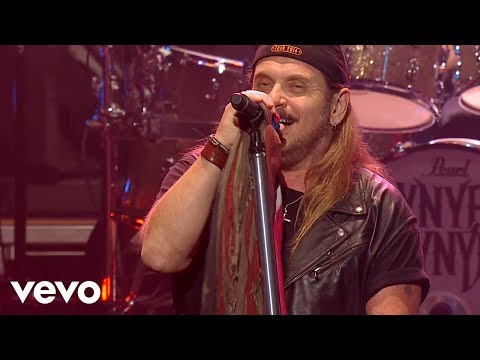 Lynyrd Skynyrd - Sweet Home Alabama (Live At The Florida Theatre / 2015)