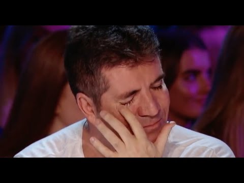 His Voice Is So Emotional That Even Simon Started To Cry!