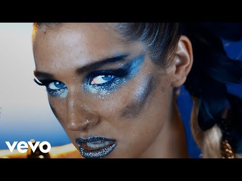 Ke$ha - We R Who We R (Official Video)