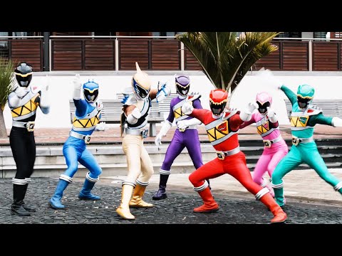 The Rangers Meet the Original Purple Ranger | Power Rangers Dino Charge | Power Rangers Official