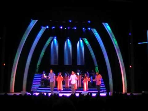 Songs from Sister Act Amsterdam 'What's going on'