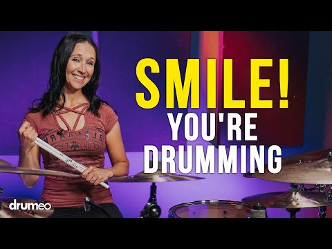 Smile! You're Drumming (Emmanuelle Caplette)