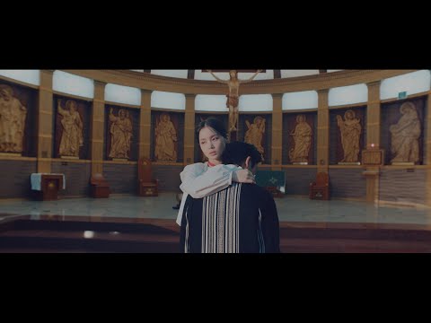 이하이 (LeeHi) - '구원자 (Savior) (Feat. B.I)' Official MV (ENG/CHN)