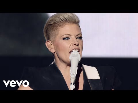 Dixie Chicks - Long Time Gone (Live)