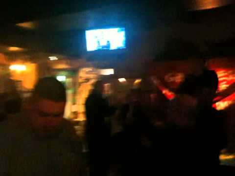 Steven Gerrard Is "Our Captain" In Rocky O'Reilly's Irish Bar - Sparta Prague (UEFA Europa League)