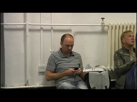 Extras With Karl Pilkington and Ricky Gervais