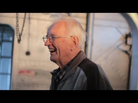 Mac Bettjeman talks about his time on the Sunderland flying boat in WW2