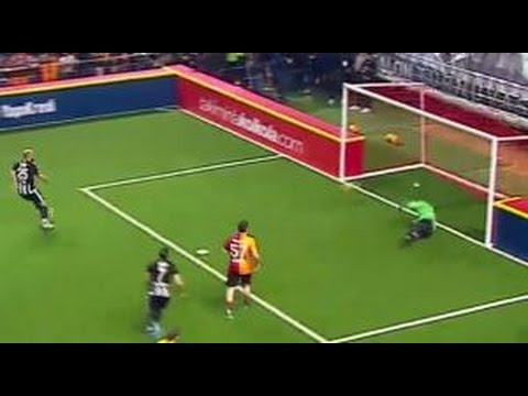 Koray Avcı'nın Golü | 4 Büyükler Salon Turnuvası | Beşiktaş 3 - Galatasaray 1 | (06.01.2016)