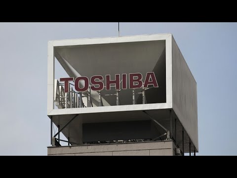 KKR, Brookfield Said to Eye Toshiba Bids After CVC Offer