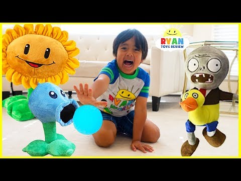 Plants vs Zombies Plush Garden Warfare Pretend Play with Ryan ToysReview!!!