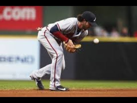 MLB Making Errors On Easy Plays