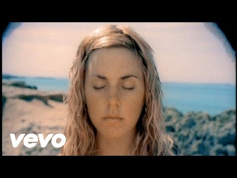 Melanie C - I Turn To You