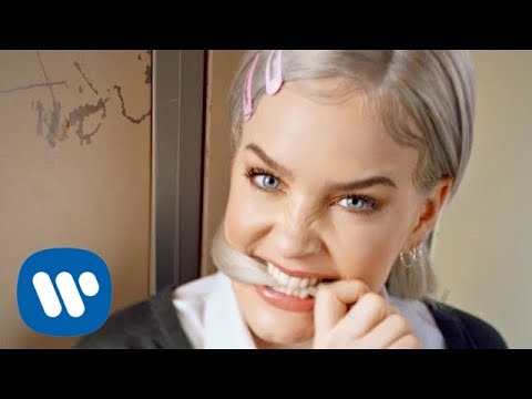 Anne-Marie - 2002 [Official Video]