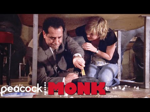 Monk's Bar Fight | Monk