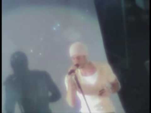 Enrique Iglesias - Love 4 Fun (live)