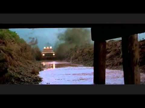 "Twister" (Jan de Bont) - The First Tornado Scene