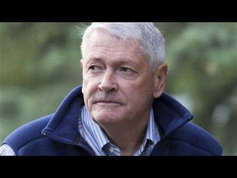 Barron's Buzz: John Malone Better Than Buffett?