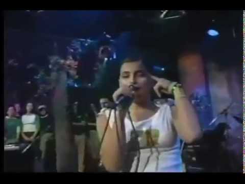 Nelly Furtado - Turn Off The Light (Live at Much! 2001)