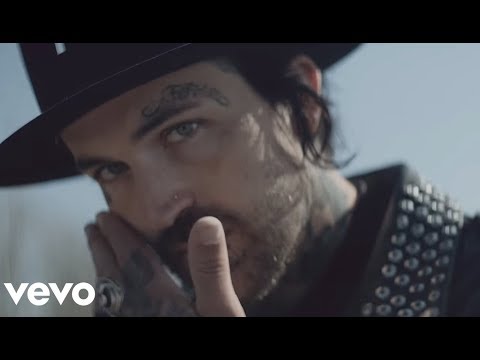 Yelawolf - Best Friend ft. Eminem (Official Music Video)