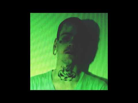 13. Rozz Dyliams - Let The Bass Pump (ft. Bexey)