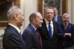 Robert Lighthizer and Steven Mnuchin host a dinner for Liu He before trade deal signing at the White House