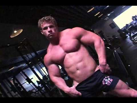 Mark Dalton Gym Workout and Posing