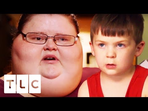 Ashley's 5 Year Old Son Helps Her With Just About Everything | My 600-lb Life