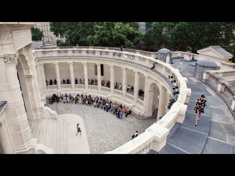 Fall-Winter 2021/22 Haute Couture Show — CHANEL Shows