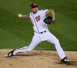 2016 10 13 Max Scherzer pitch NLDS Game 5 for the Nationals 05 (cropped)