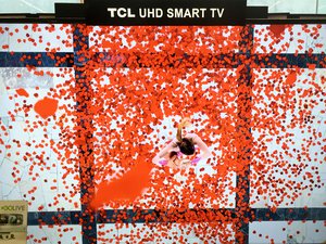 TCL UHD Smart TV