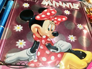 Minnie Mouse activity tin can at a Book Fair. Taken on February 2018.