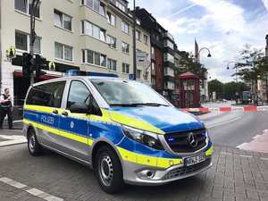 Police road block on Venloer Strasse: bomb threat on mosque in Cologne, Germany on 07/09/2019