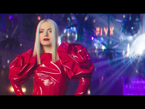 Poli Genova - Last Night [Official Video]