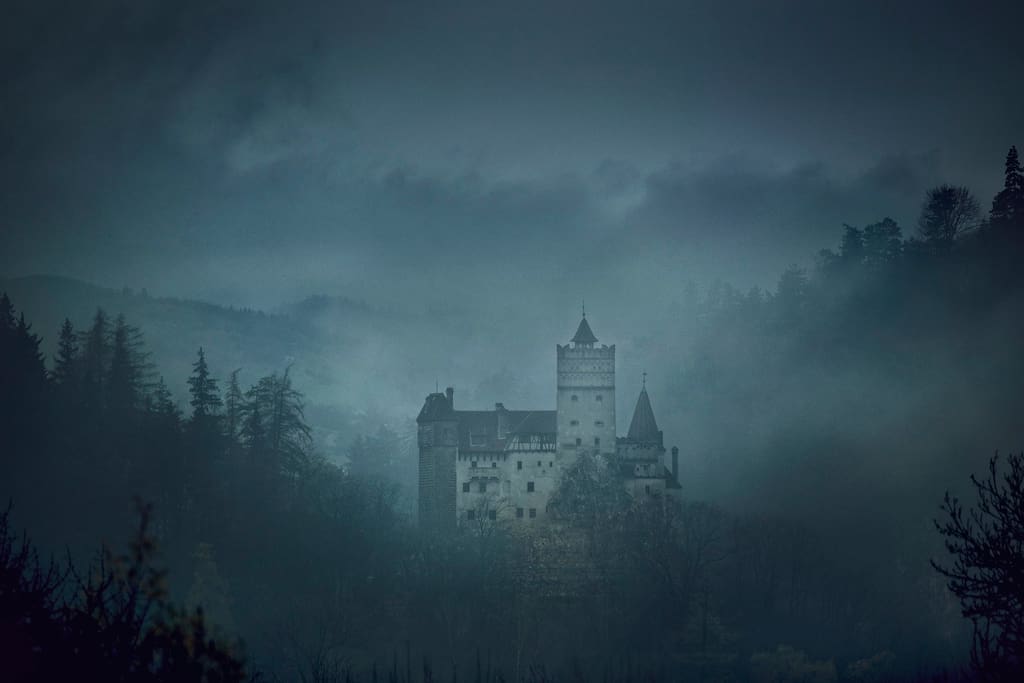 Bran castle’s history dates back to the 14th century, it is most well-known as the inspiration for Dracula's castle in Bram Stoker's celebrated novel.