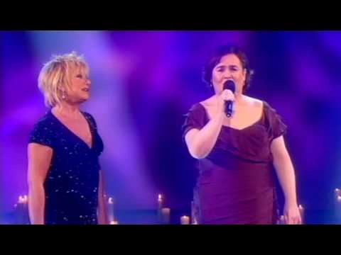 Susan Boyle duets with Elaine Paige December 2009 - "I know Him So Well"