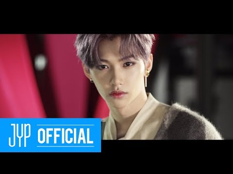 Stray Kids(스트레이 키즈) "Astronaut" M/V