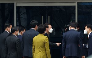 President-elect Yoon Suk Yeol arrives at Tongui-dong Office, March 14, 2022