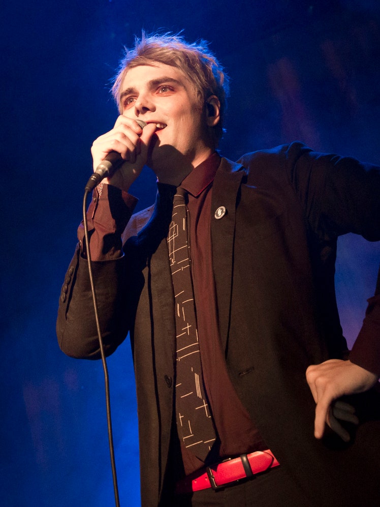 Gerard Way performs live during a concert at the Heimathafen Neukoelln on January 27 2015 in Berlin Germany.