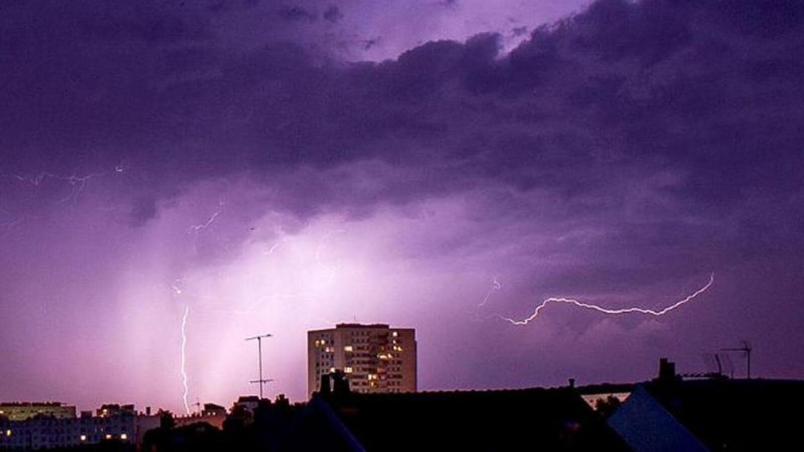 A lightning strike during a thunderstorm. (AFP File Photo)