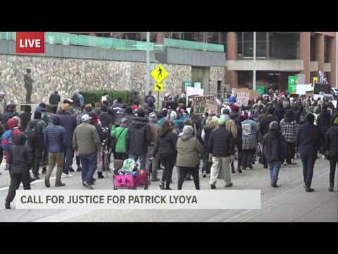 Call for justice for Patrick Lyoya continues downtown Grand Rapids