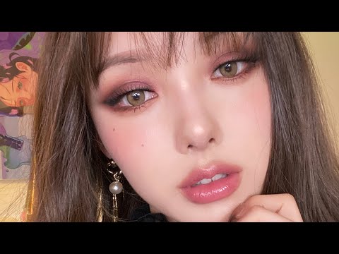 ?Soft, Smokey Makeup Perfect for the End of Year 연?? 하기 좋? ??한 스모키 메??업