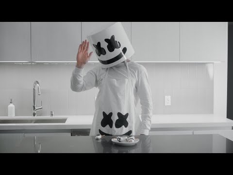 Cooking with Marshmello: How To Make Marshmello Dreidels (Hanukkah Edition)