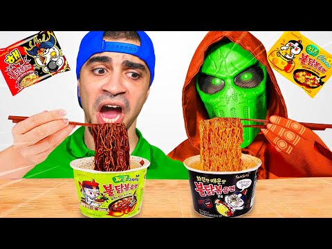 تحدي النودلز الكوري الحار بكراتين الحروف الأبجدية الغامضة 🔥 Fire Spicy Noodle Challenge